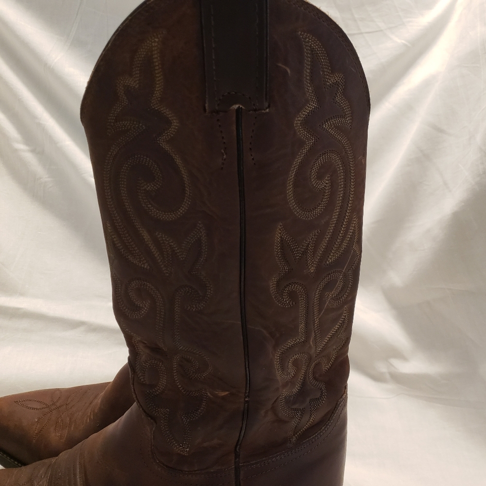 Justin 2252 Men's Classic Western Boot with Bay Apache Cowhide Foot and Rounded - Picture 6 of 10